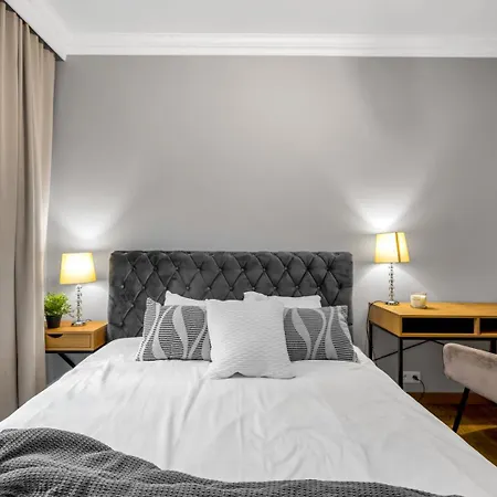 Vipwarsawapartments Pl Gold Mennica דירה