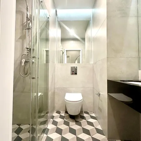 Vipwarsawapartments Pl Gold Mennica ורשה