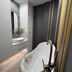 Vipwarsawapartments Pl Gold Mennica Apartment Warschau