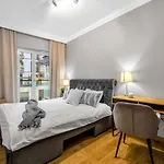 Vipwarsawapartments Pl Gold Mennica Warschau