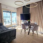 Apartment Vipwarsawapartments Pl Gold Mennica *