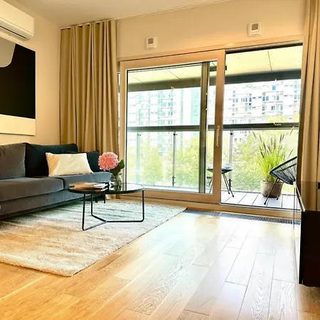 Vipwarsawapartments Pl Gold Mennica Daire Varşova